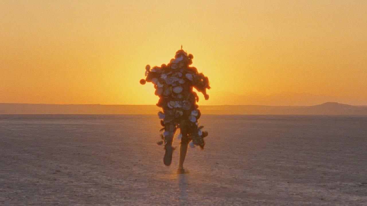 The sky trembles and the earth is afraid and the two eyes are not brothers