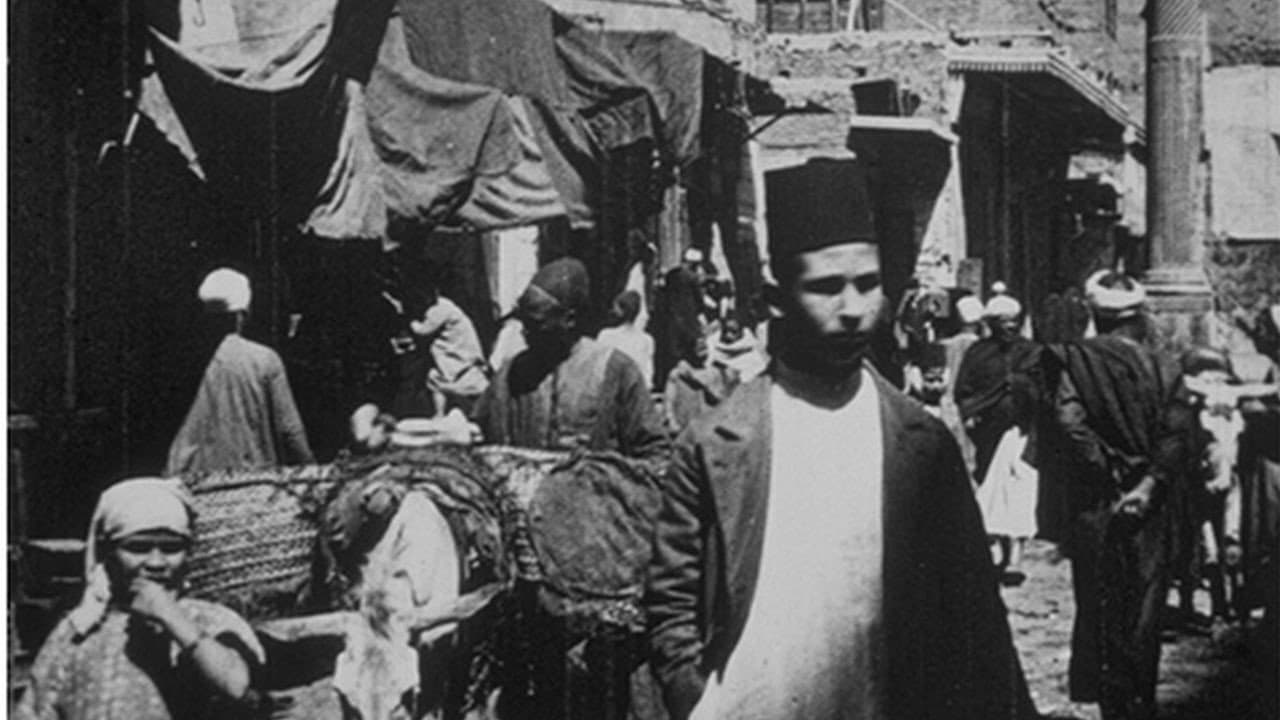 Le Caire, rue Sharia-el-Nahassine