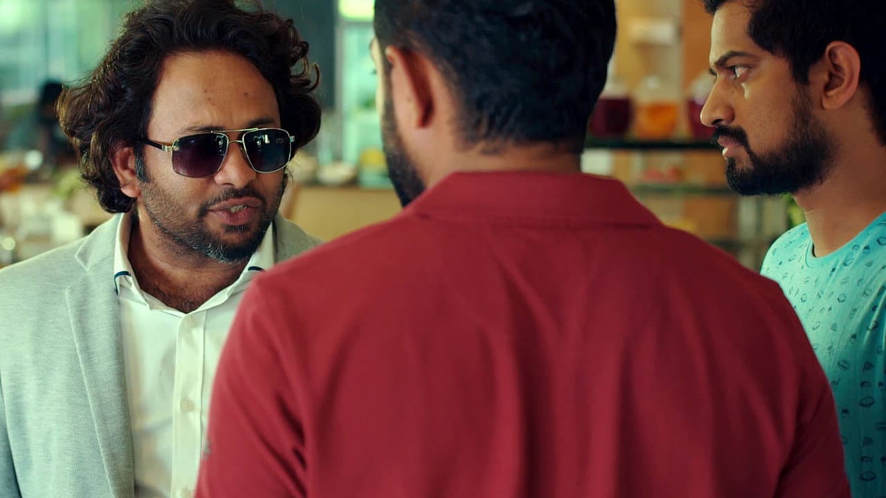 വിജയ് സൂപ്പറും പൗര്ണമിയും